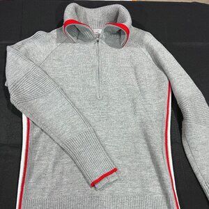 Athleta Merino Skiline Sweater grey and red quarter zip Large
